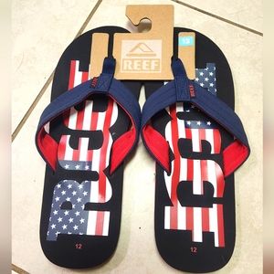 Reef flip flops in men's size 12